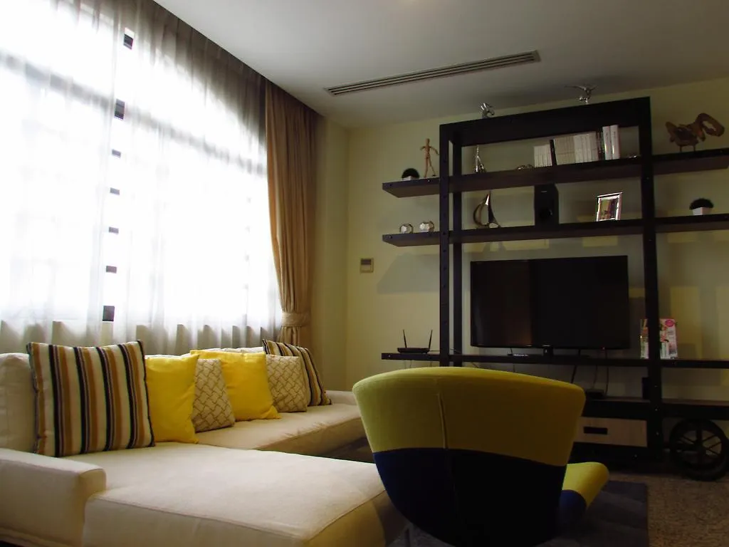 Alocassia Serviced Apartments Singapore Aparthotel