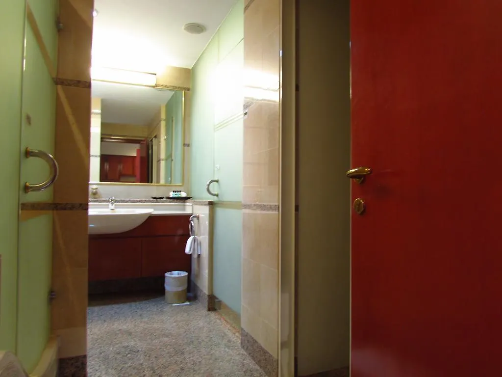 Alocassia Serviced Apartments Singapore 3*,
